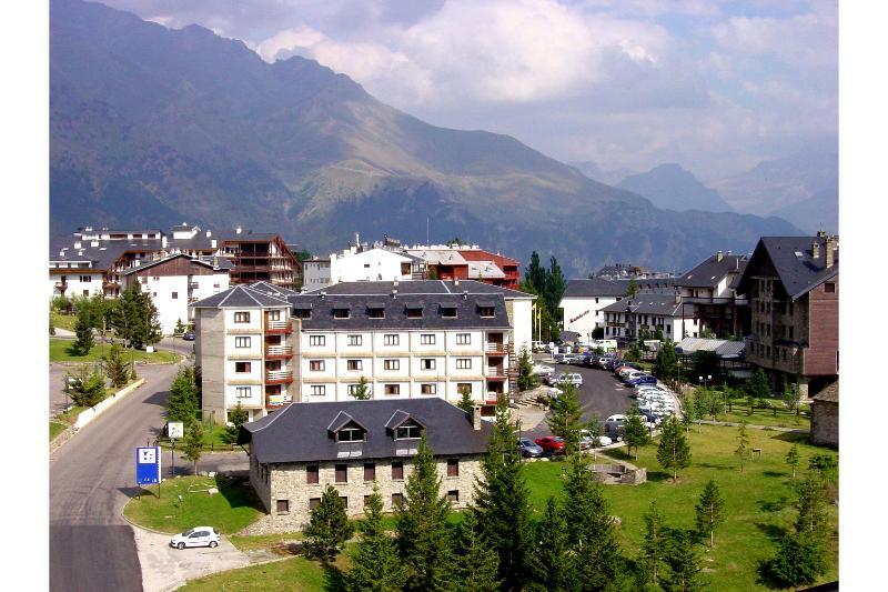 Hotel Nievesol Formigal Exterior photo